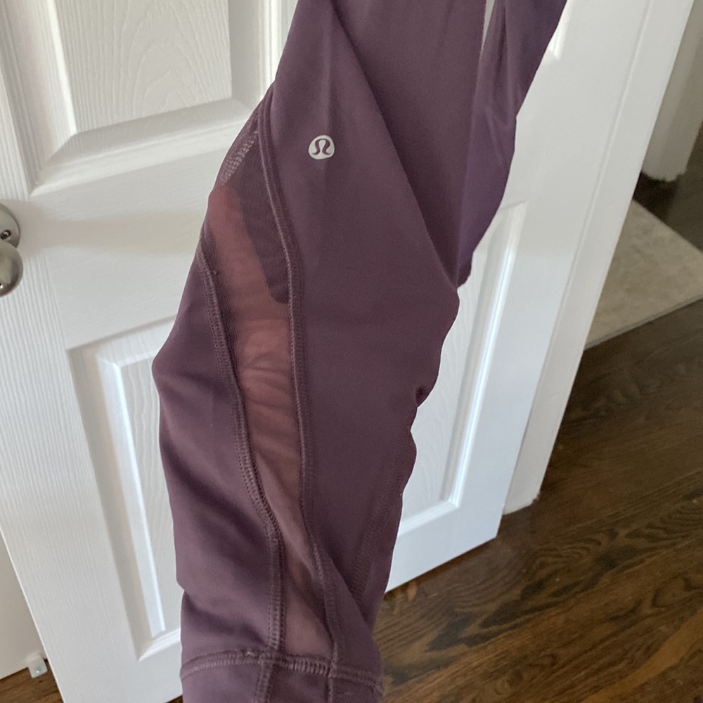 Lululemon Invigorate 7/8 Leggings Zip Side Pockets